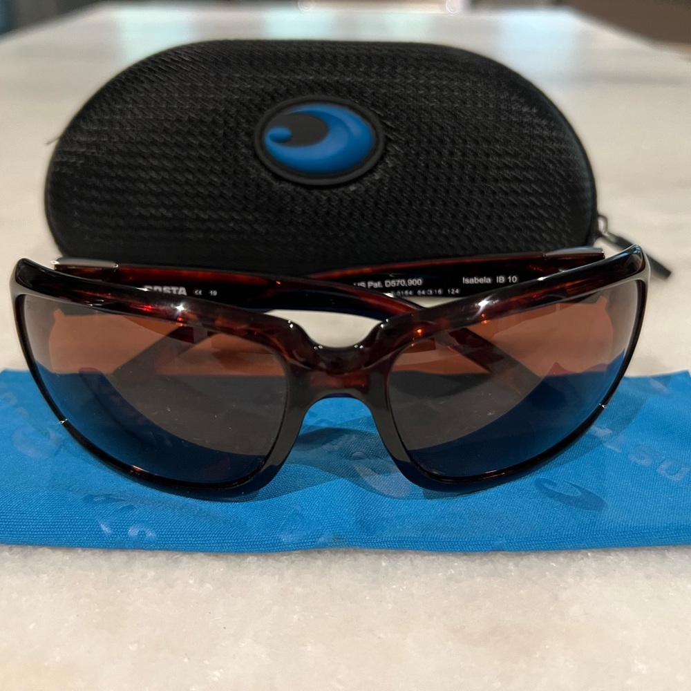 NWOT Costa Women’s Isabela Tortoise Shell Brown Sunglasses